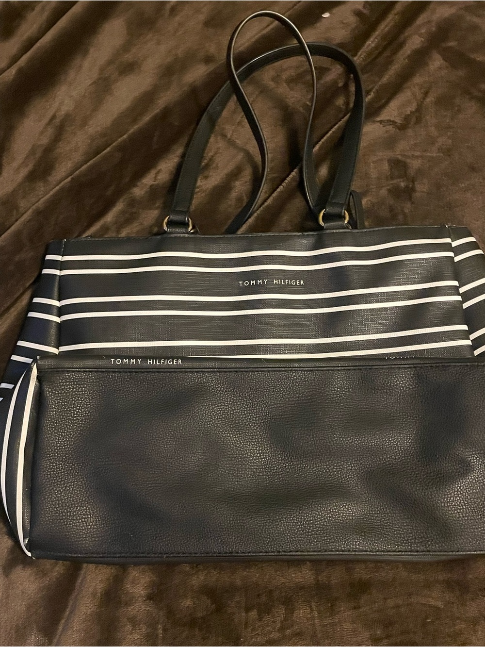 Tommy Hilfiger Striped Laptop Tote💕💕